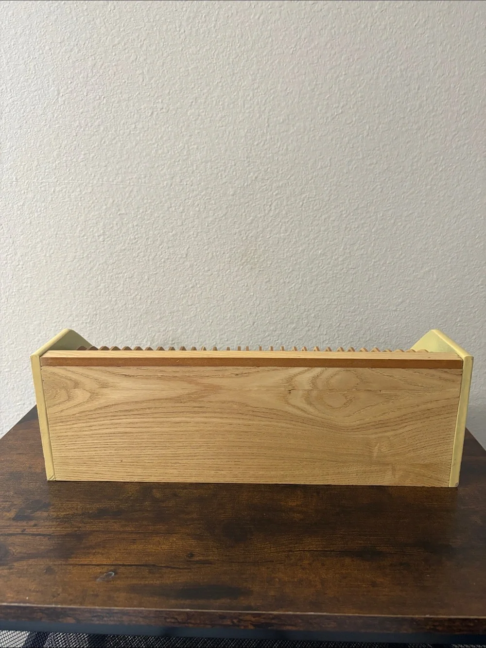 Vintage 31+ Day Wooden Desktop Bill Mail  Correspondence Organizer Natural Wood